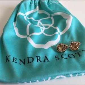 Kendra Scott earrings